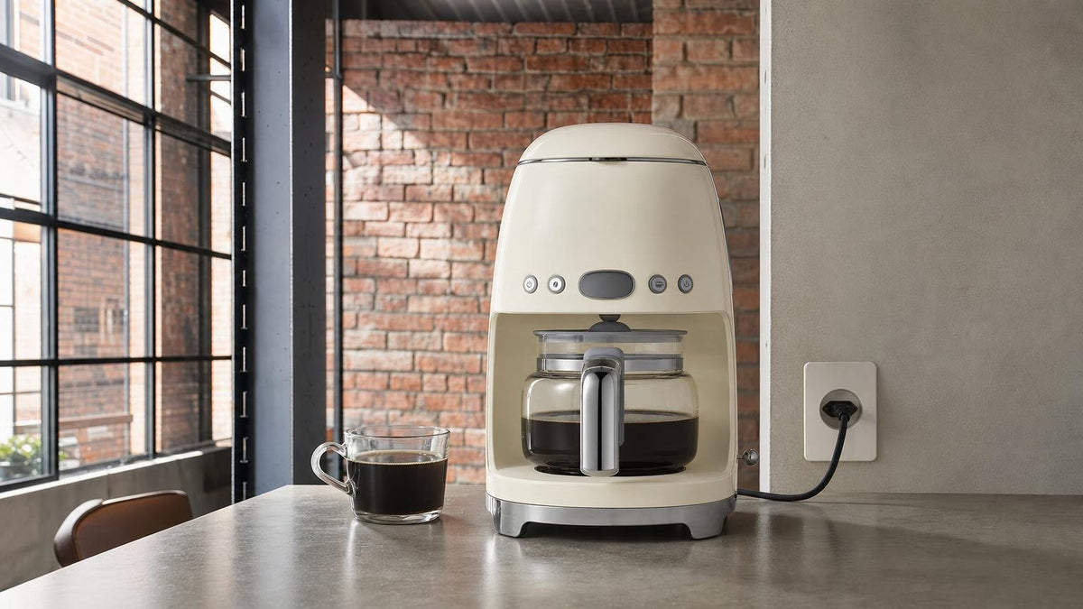 Qué marca de cafeteras elegir según el café que te gusta
