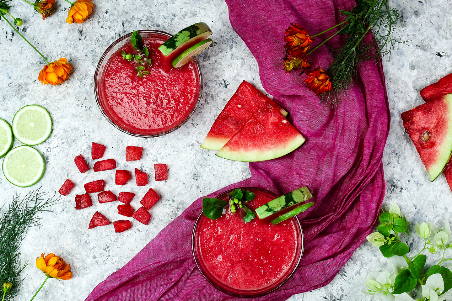 como-hacer-un-smoothie-de-sandia