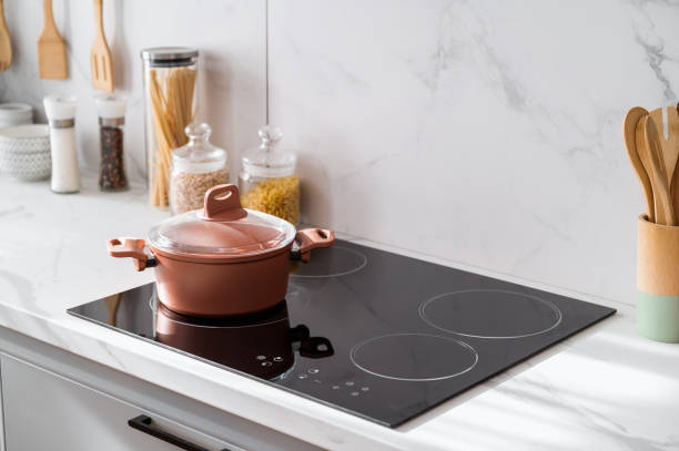 que-menaje-se-necesita-para-la-cocina-de-induccion
