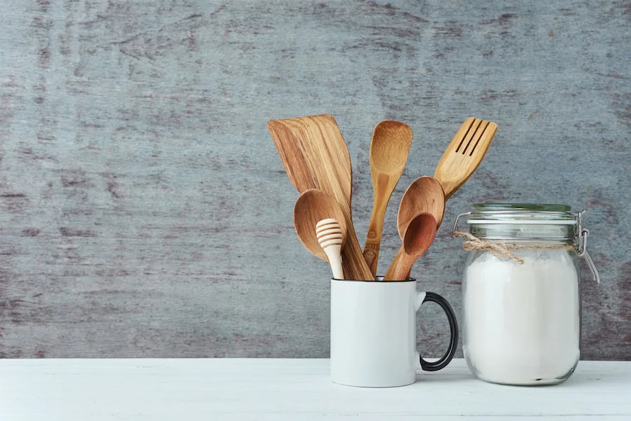 utensilios-que-no-se-pueden-meter-en-el-lavavajillas