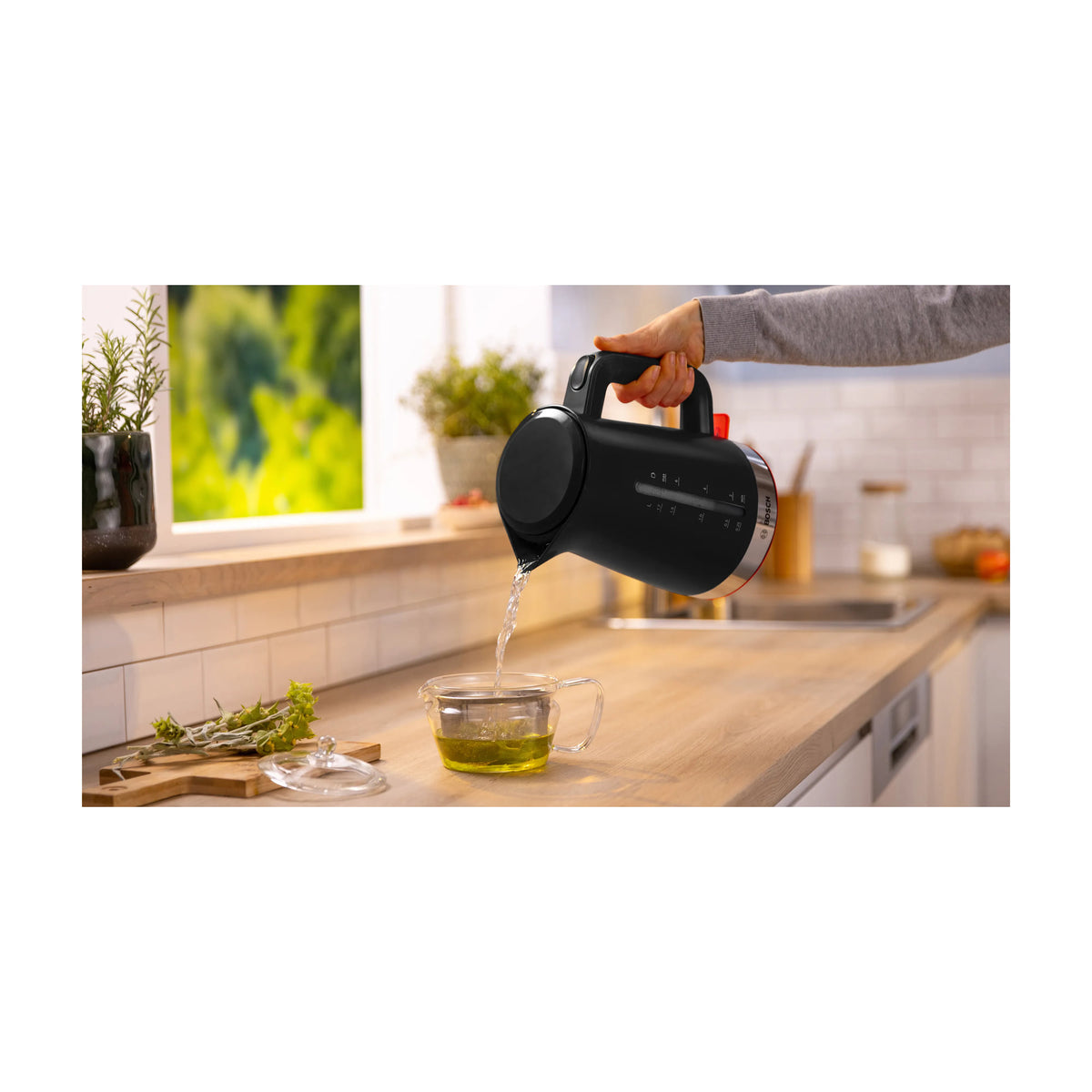 Hervidor Bosch TWK4M223 de 1,7 litros y 2400 W