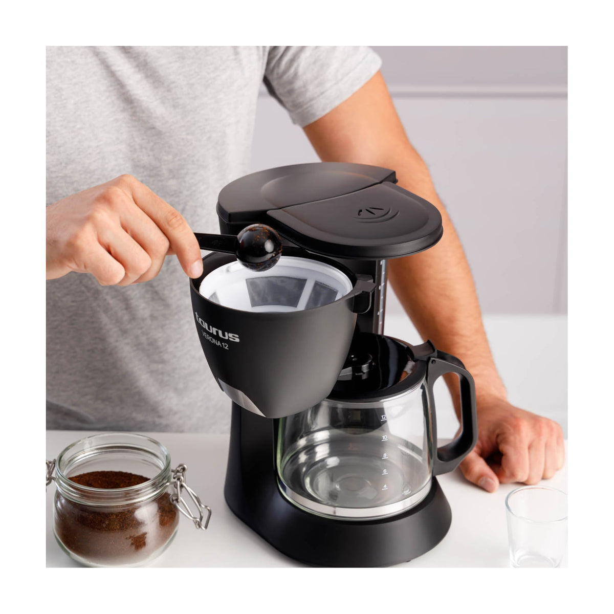 Cafetera de goteo Taurus Verona 12, 680 W y 12 tazas