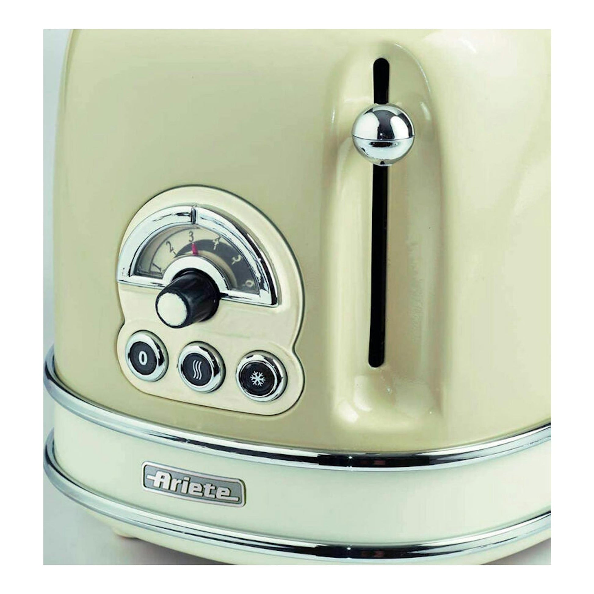 Tostador Ariete Vintage 155/13 beige, vista frontal parcial con selector y palanca.
