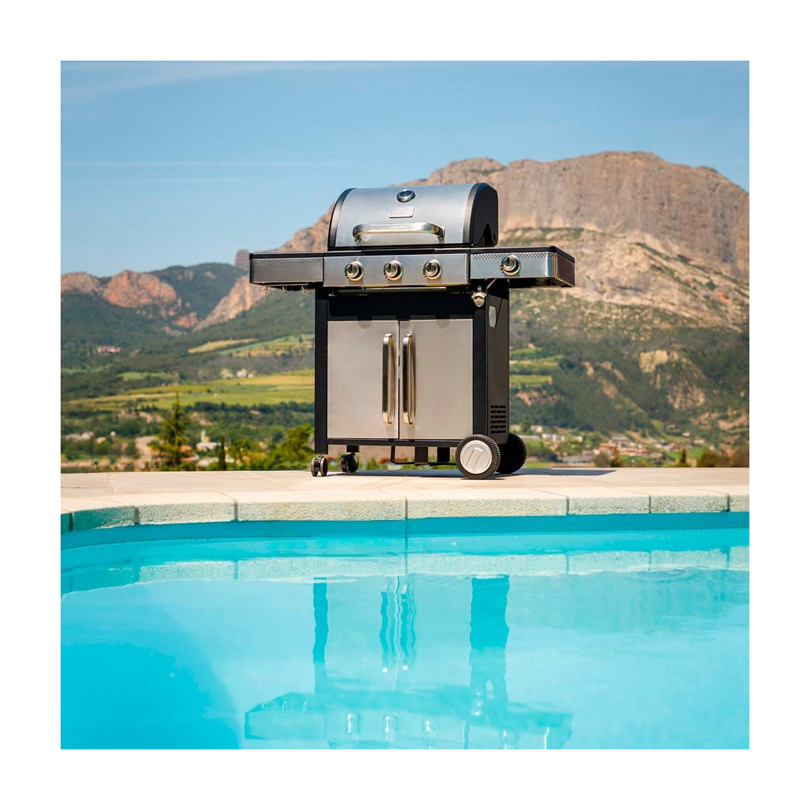 Barbacoa de gas Black+Decker BXOG12950E con 3 quemadores y quemador lateral