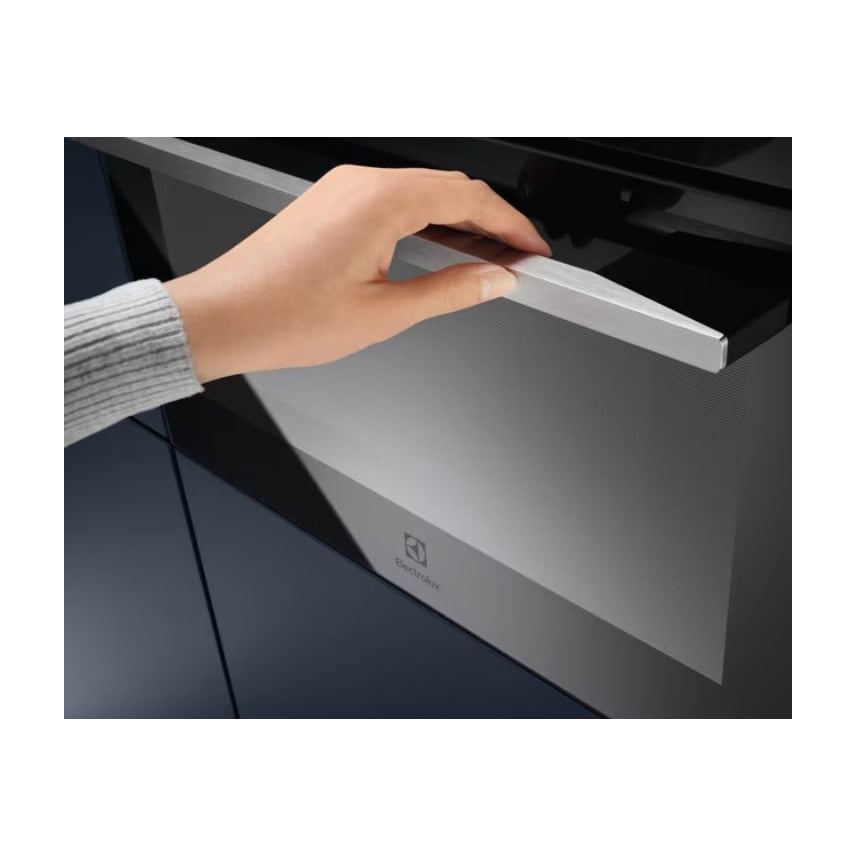 Horno compacto Electrolux CKM806CX con microondas, 43 l y pantalla LED