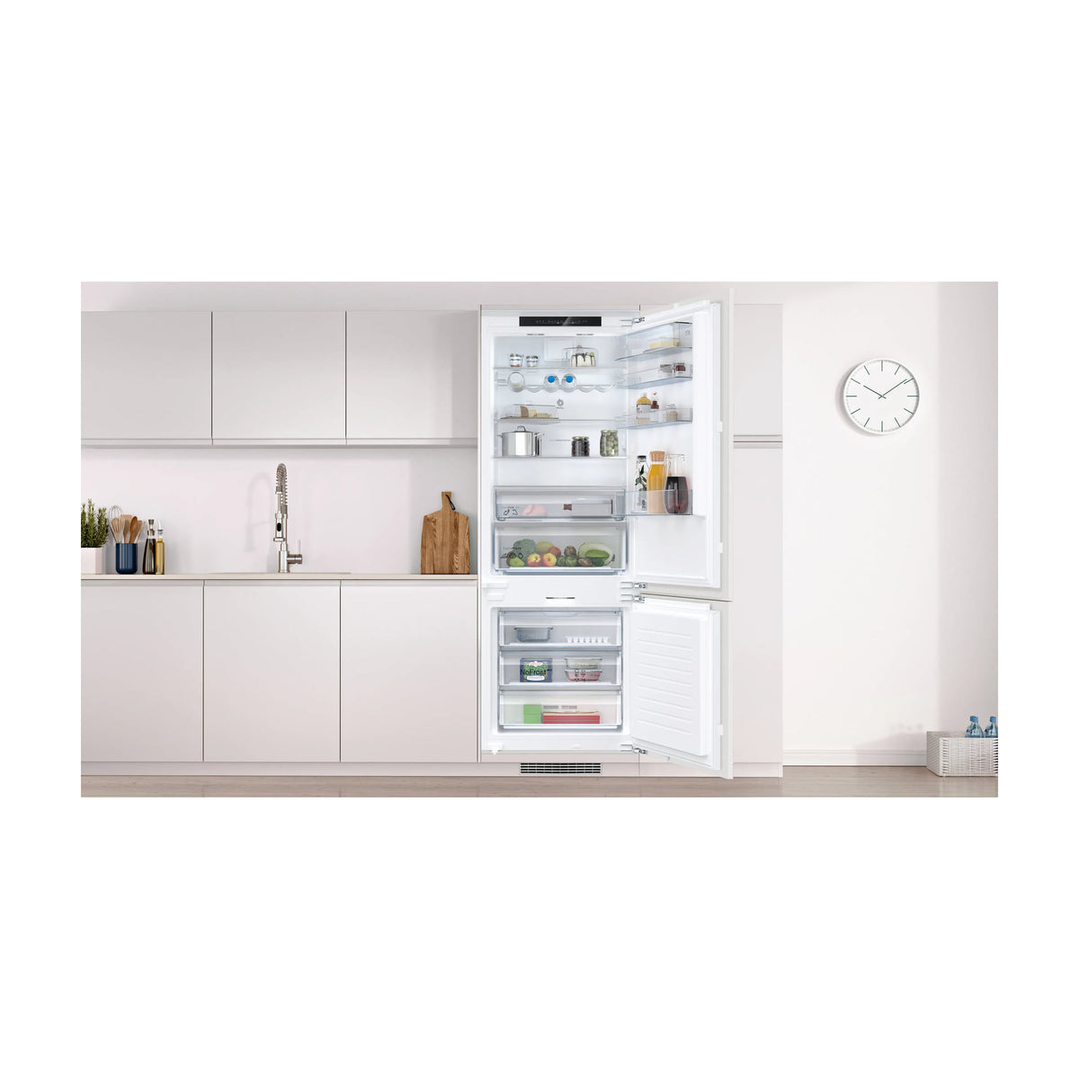 Frigorífico combi integrable Balay 3KID967F con No Frost y Home Connect