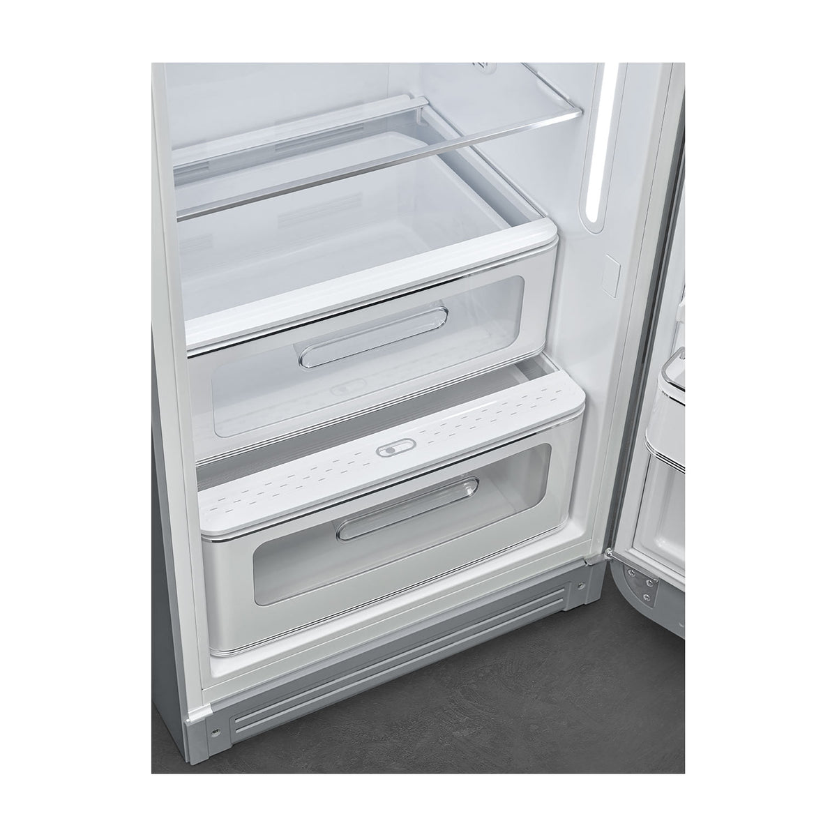 Frigorífico de una puerta Smeg FAB28RSV6, 270 l, plata