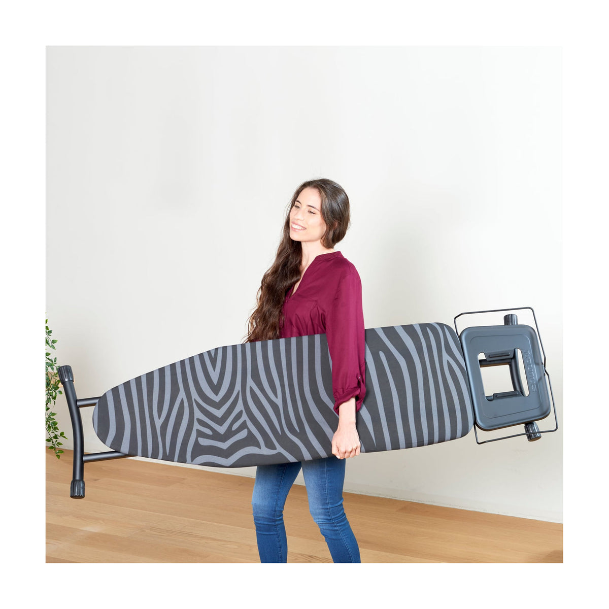 Tabla de planchar Taurus Argenta Plus, 41 x 125 cm y altura regulable hasta 93 cm