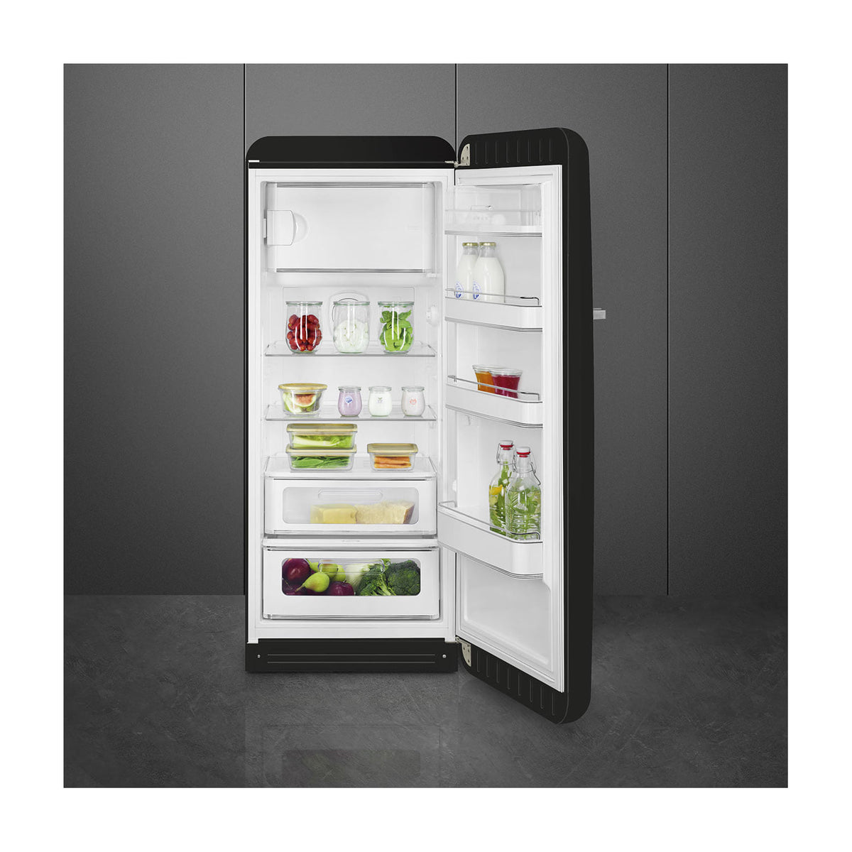 Frigorífico de una puerta Smeg FAB28RBL6 negro, 270 l, clase C