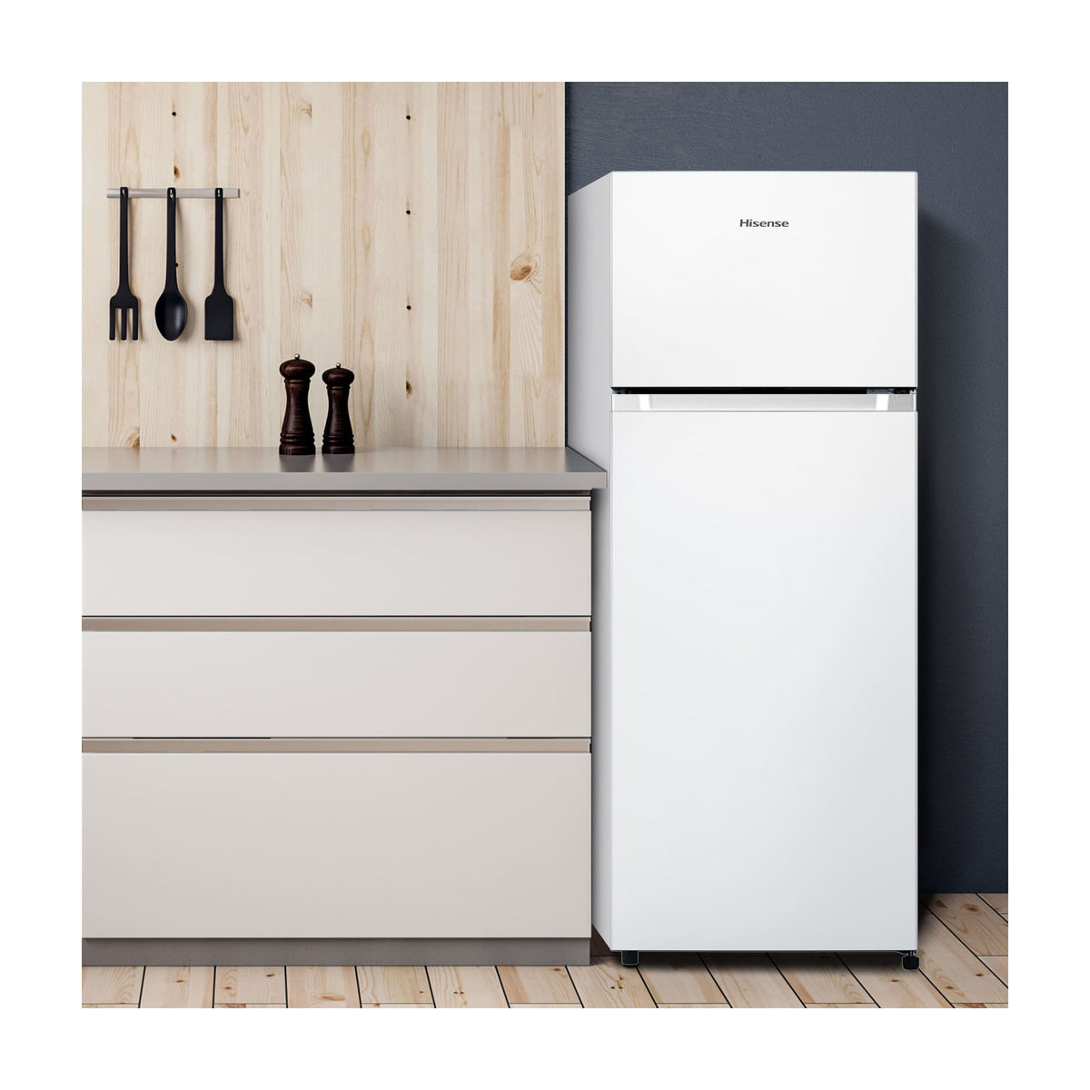 Frigorífico de dos puertas Hisense RT267D4AWE, 206 l, clase E