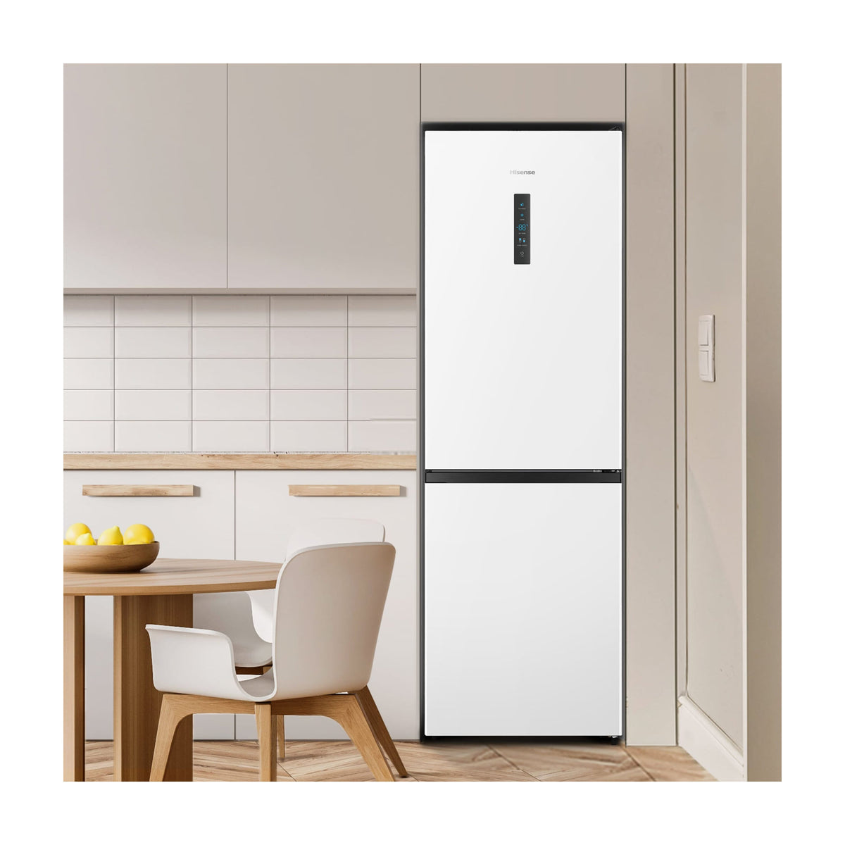 Frigorífico combi Hisense RB390N4DWD de 304 l con Total No Frost
