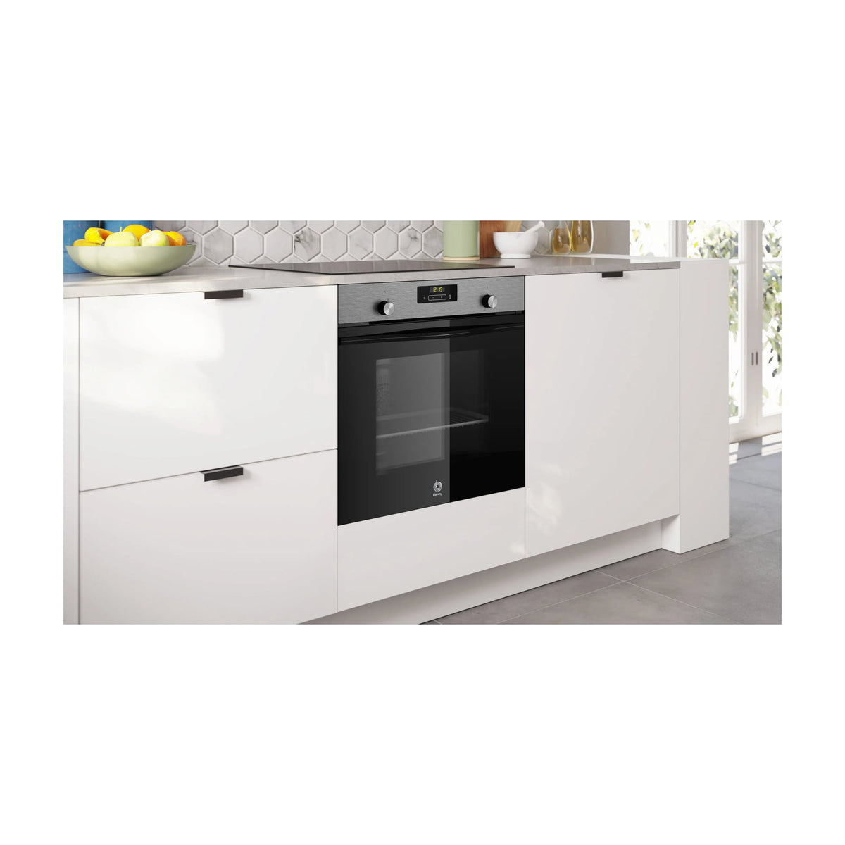 Horno multifunción Balay 3HB413CX3 de 71 l con Aqualisis y carro extraíble