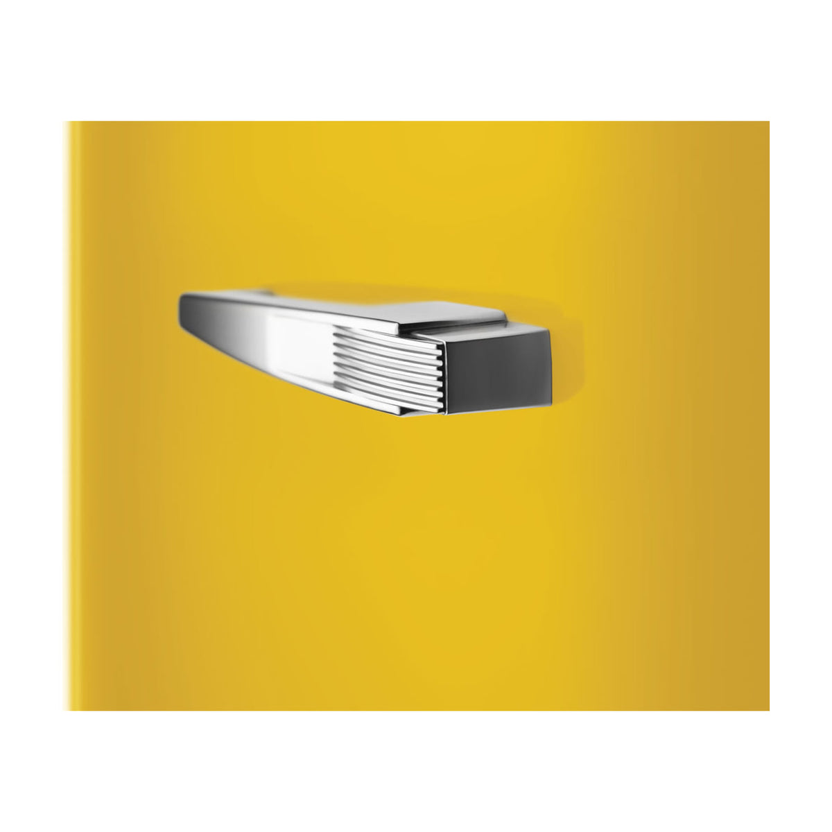 Frigorífico de una puerta Smeg FAB28LYW6 amarillo, 270 l, clase C
