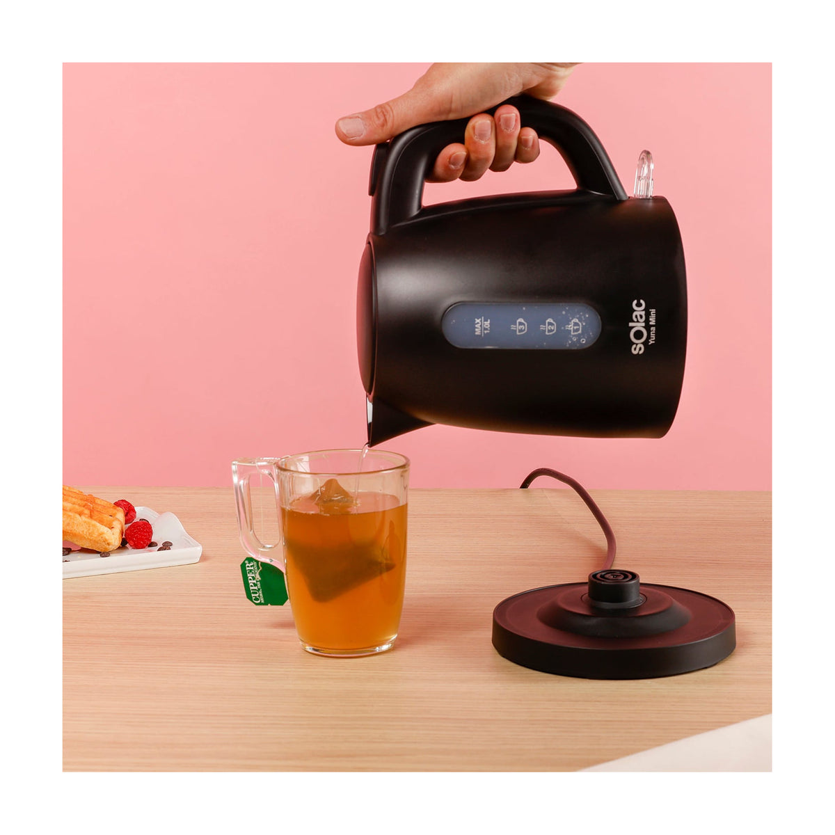 Hervidor de agua Solac KT5860 Yuna Mini, 1 l y 2200 W