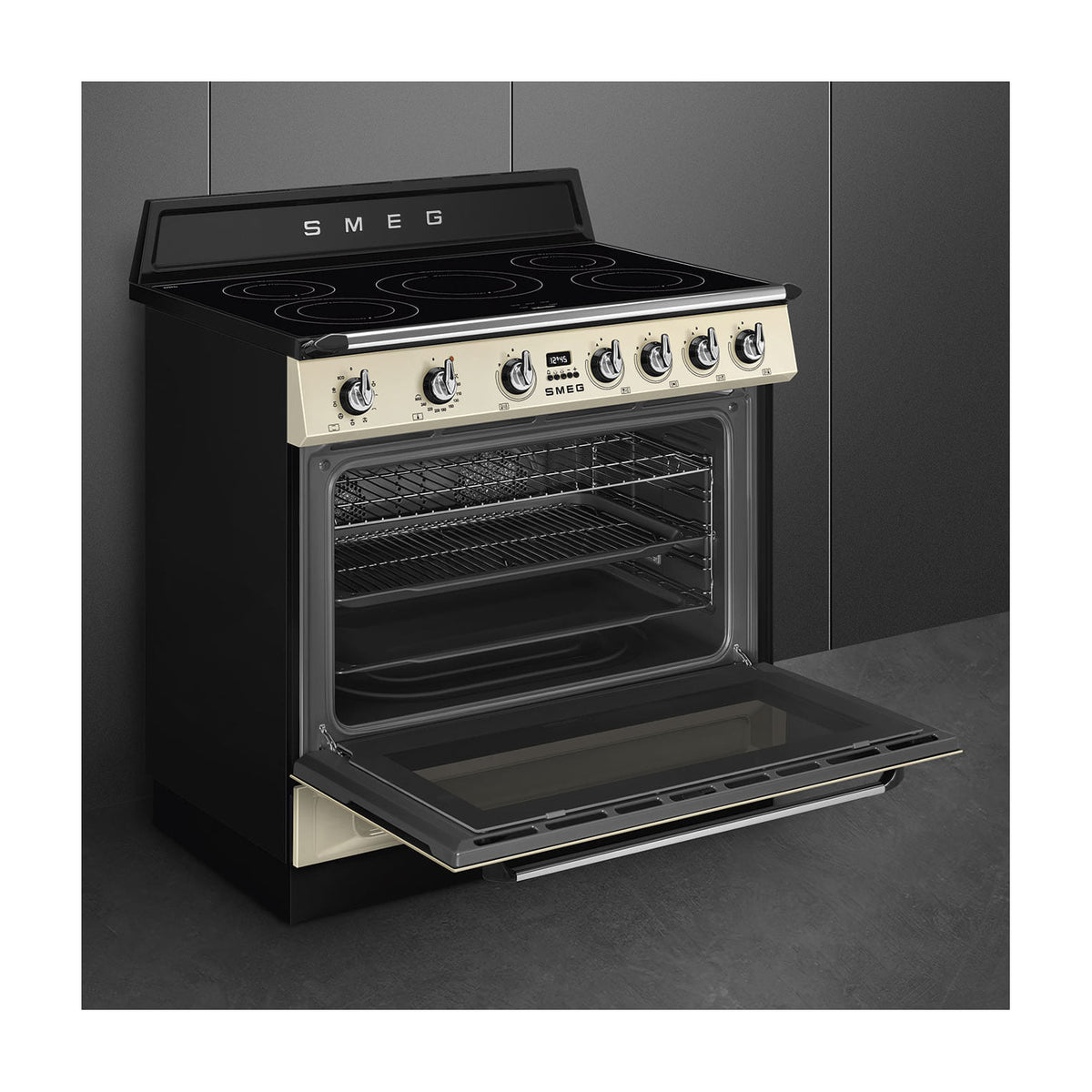 Cocina de inducción Smeg TR90IMP con 5 zonas y horno de 115 l
