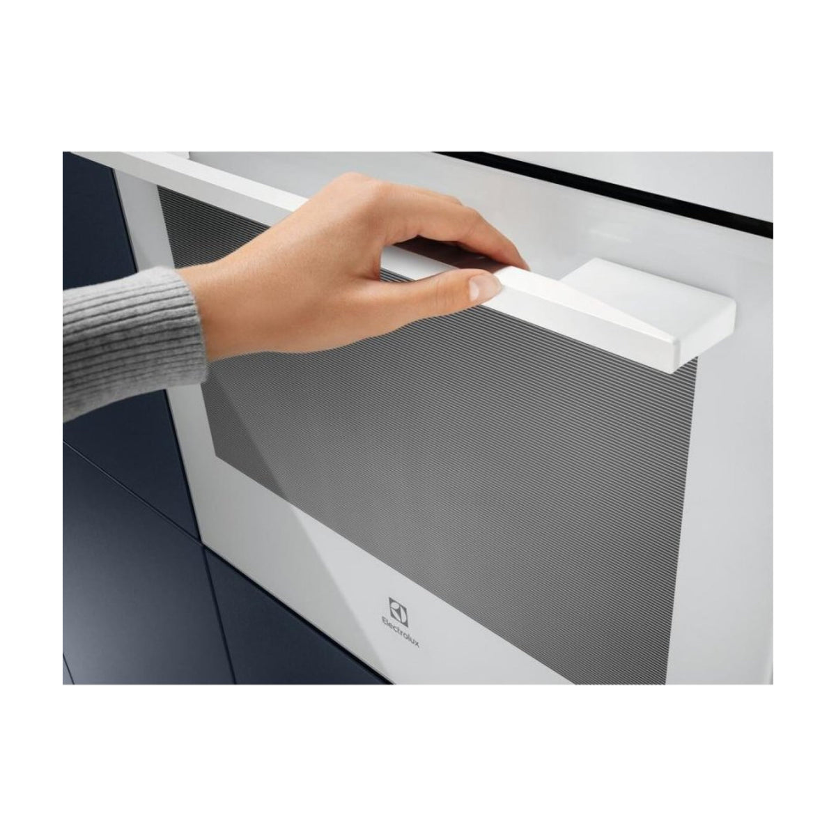 Horno multifunción Electrolux CKB101W de 65 l con AquaClean, blanco