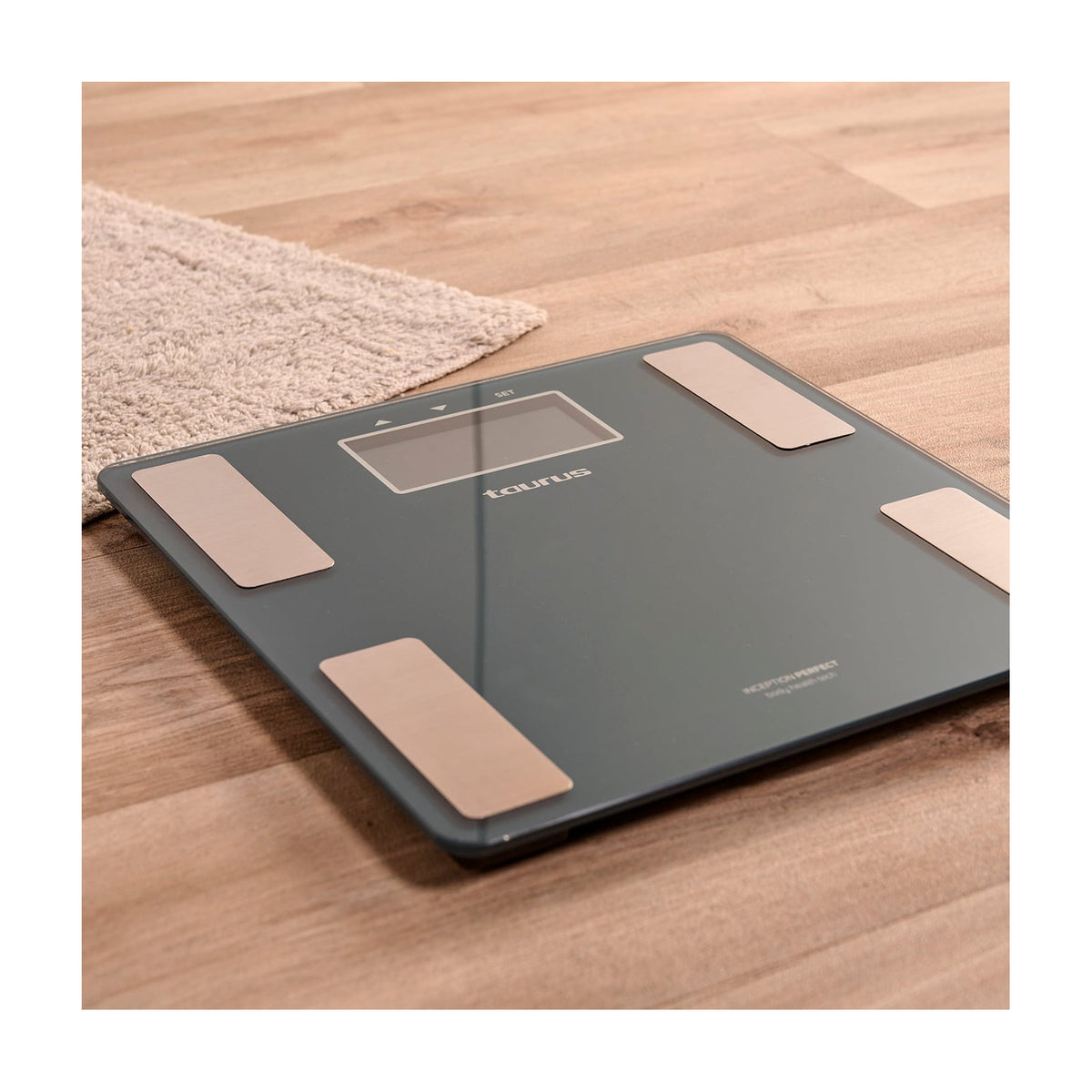 Báscula de baño Taurus Inception Perfect, 180 kg y memoria para 10 usuarios