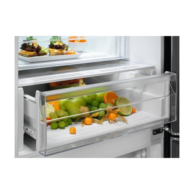 Frigorífico combi Electrolux LNT6ME32U2 TwinTech No Frost, 186 cm