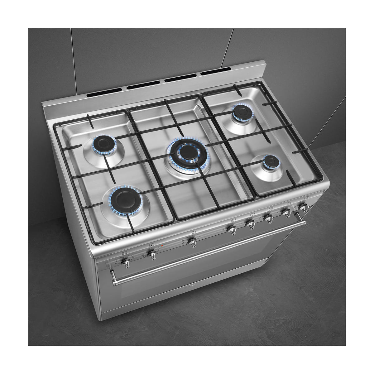 Cocina de gas Smeg SX91GM de 90 cm con horno eléctrico de 115 l