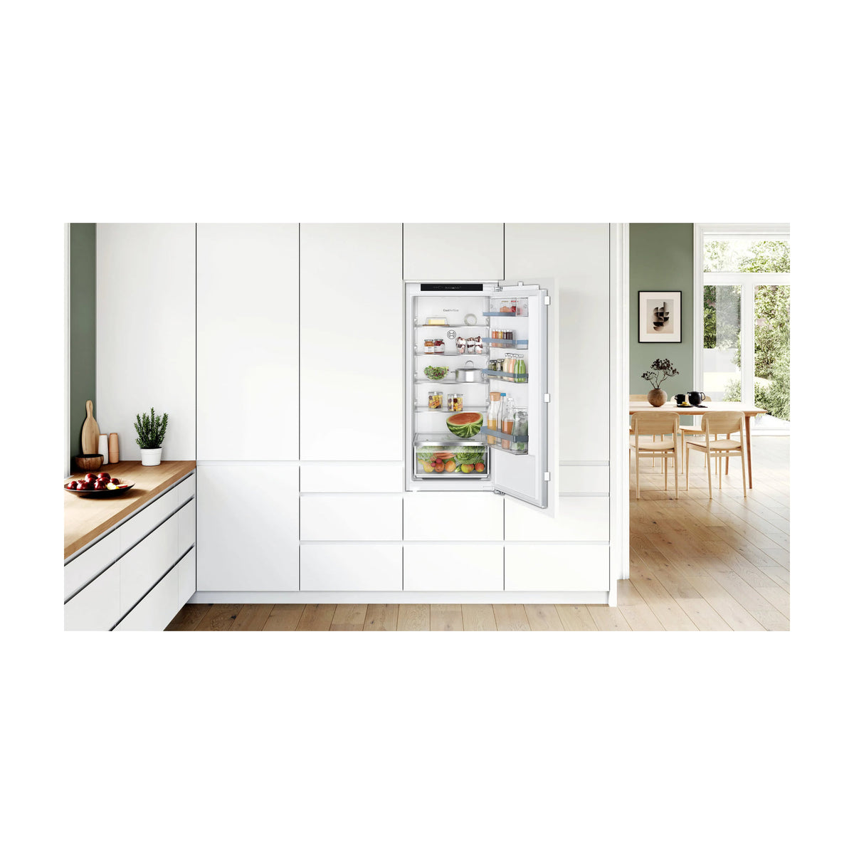 Frigorífico integrable de una puerta Bosch KIR41VFE0, 204 l, puerta fija