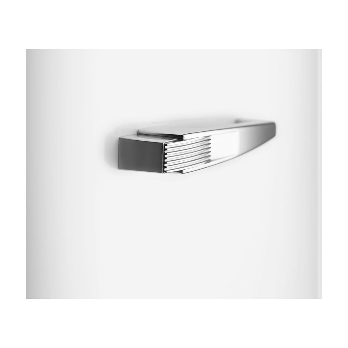 Frigorífico de una puerta Smeg FAB28RWH6 blanco, 270 l, clase C