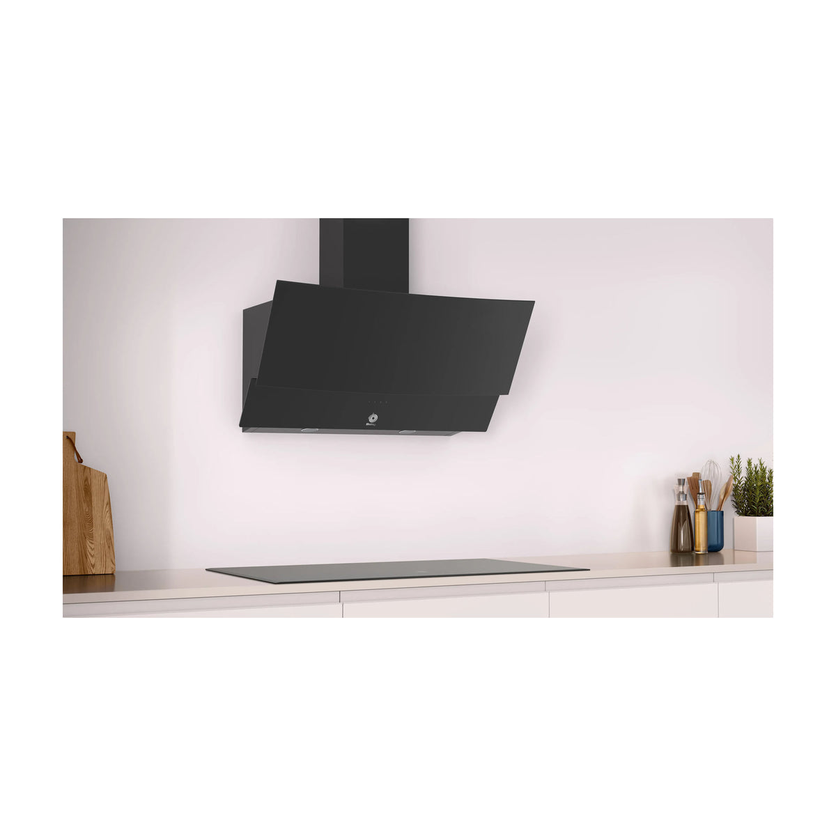 Campana decorativa inclinada Balay 3BC585GN de 80 cm en cristal negro