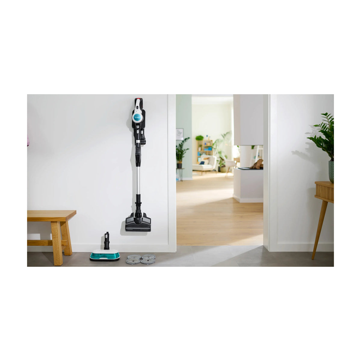 Aspirador escoba Bosch BCS71HYG4 con fregado y batería de 18 V