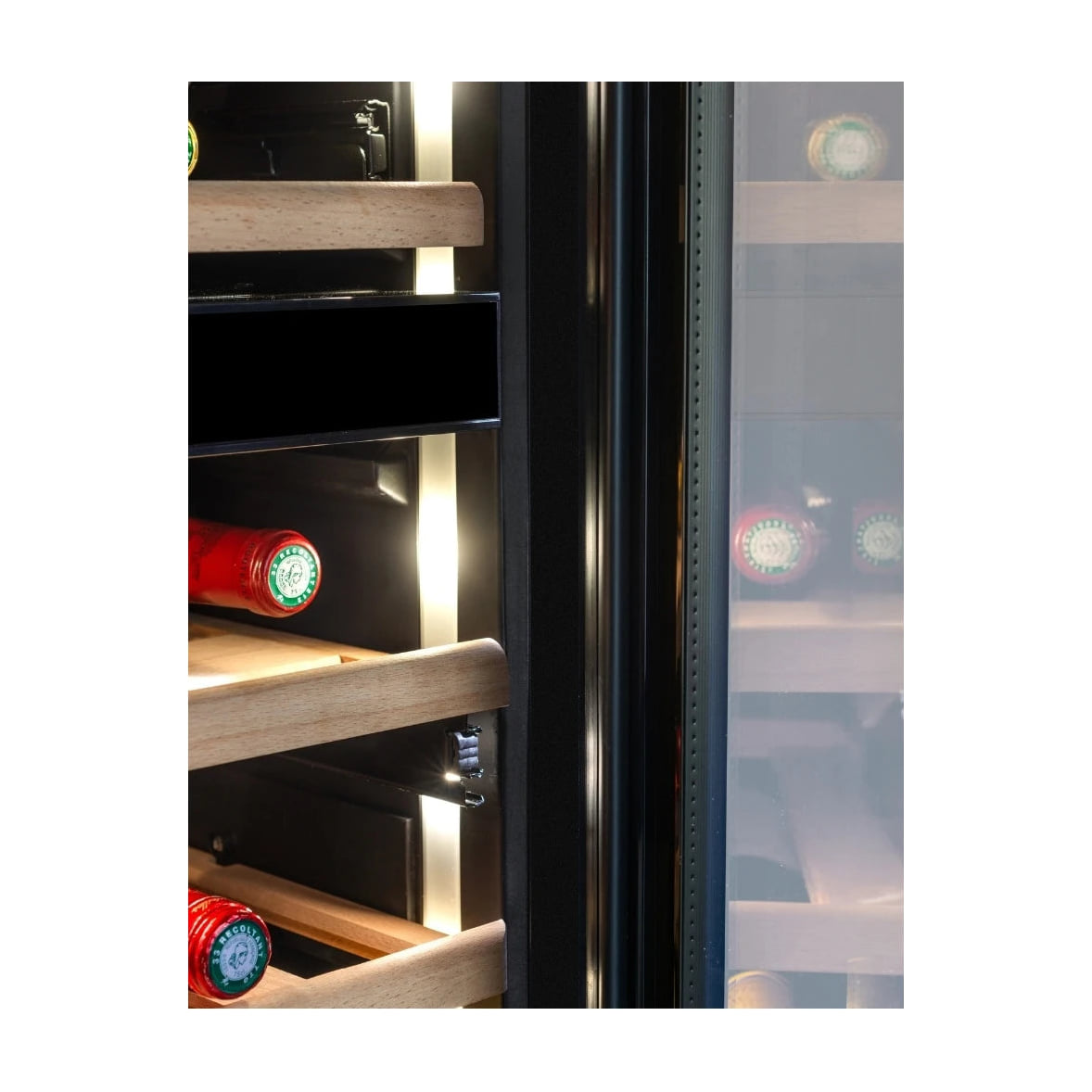 Vinoteca integrable Avintage AVI78PLATINUM, 35 botellas y 2 zonas
