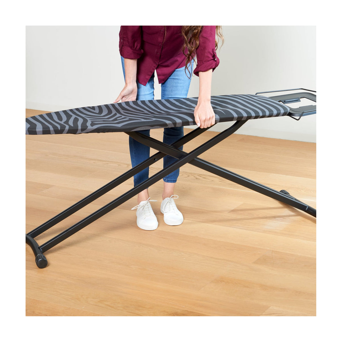 Tabla de planchar Taurus Argenta Plus, 41 x 125 cm y altura regulable hasta 93 cm
