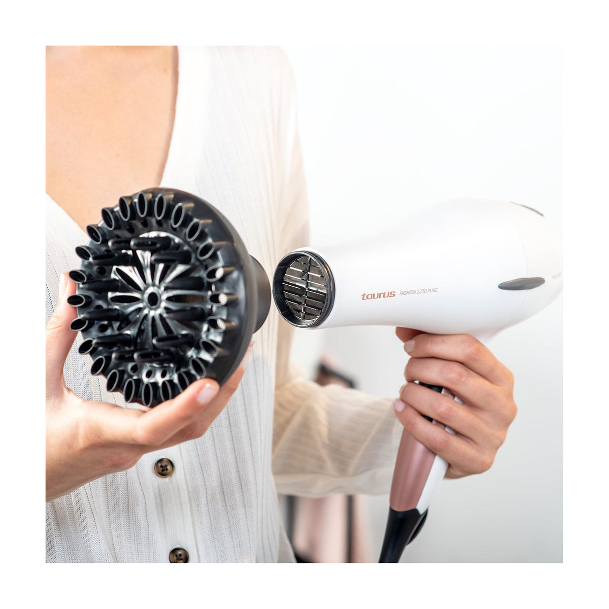 Secador de pelo Taurus Fashion 2200 Pure, 2200 W y motor AC