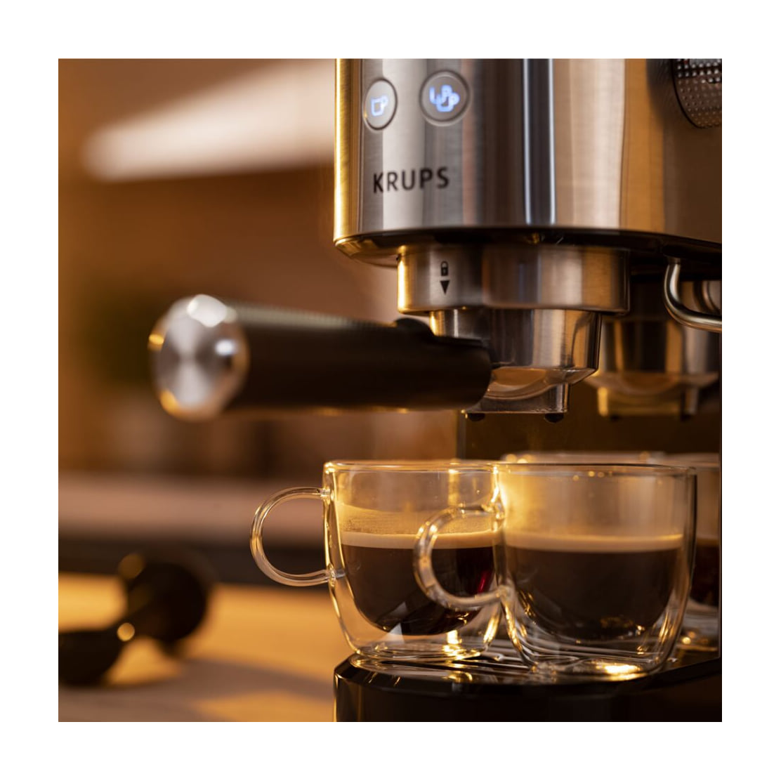 Cafetera espresso Krups Virtuoso+ XP444C10, 15 bares y vaporizador manual