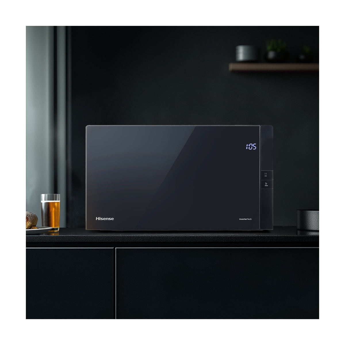Microondas con grill Hisense H25MOBS4HGI, 25 l y 900 W