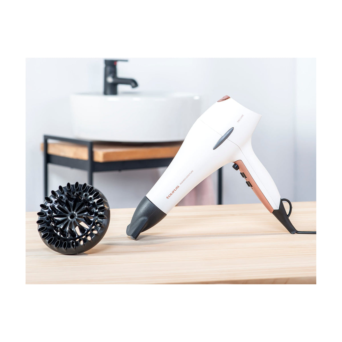 Secador de pelo Taurus Fashion 2200 Pure, 2200 W y motor AC