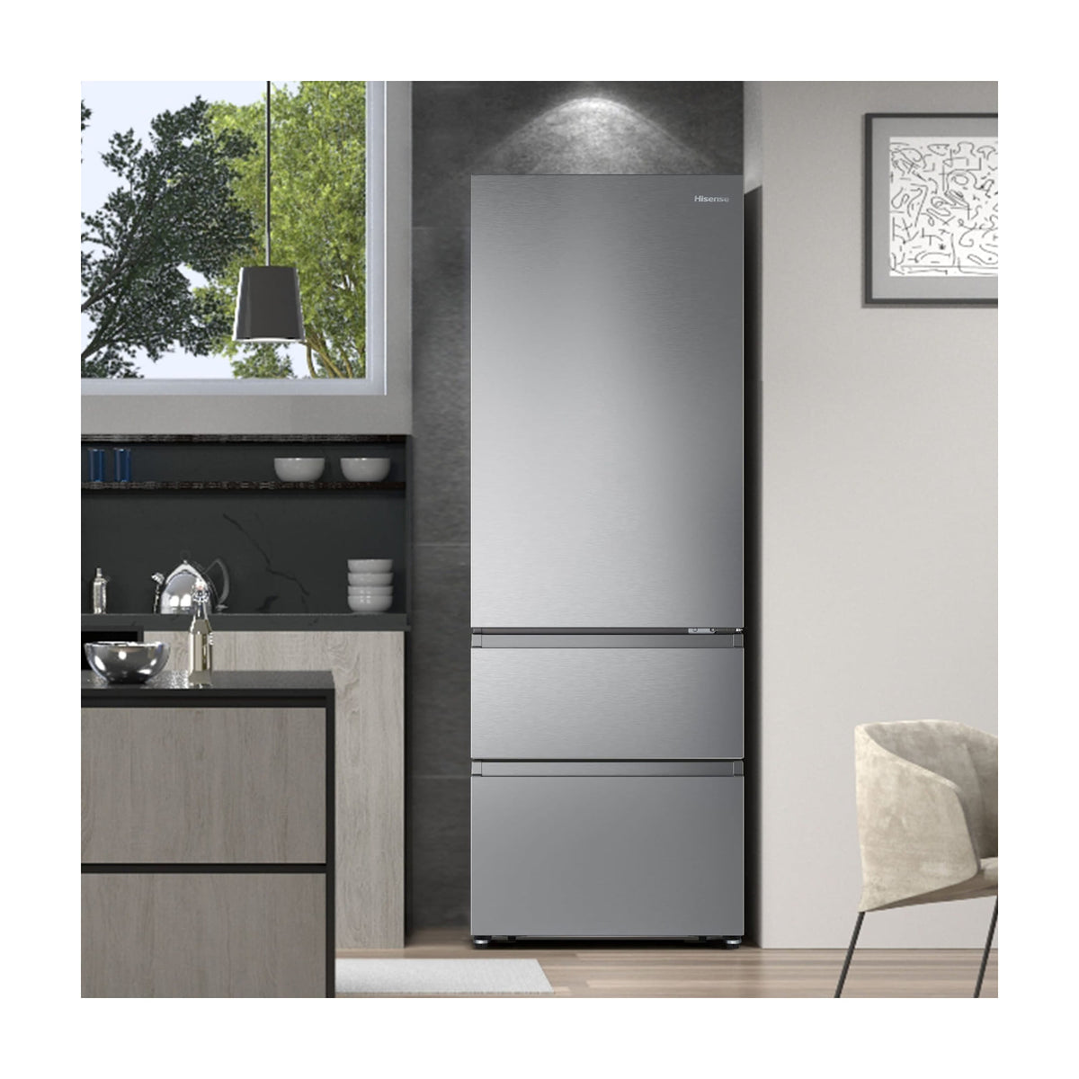 Frigorífico combi Hisense RT641N4AIE de 3 puertas, 493 l y Total No Frost
