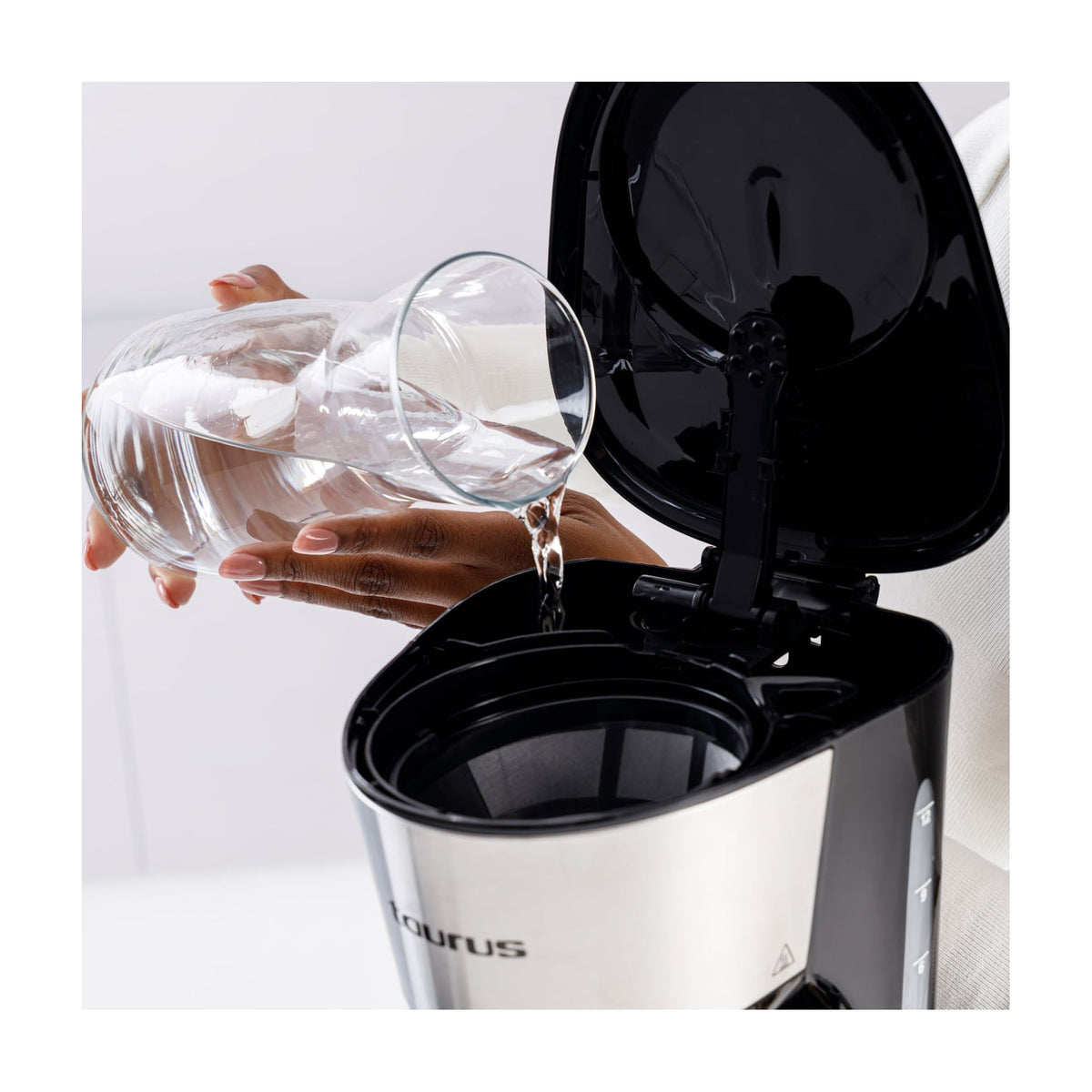 Cafetera de goteo Taurus Verona 12 Inox, 1000 W y 12 tazas
