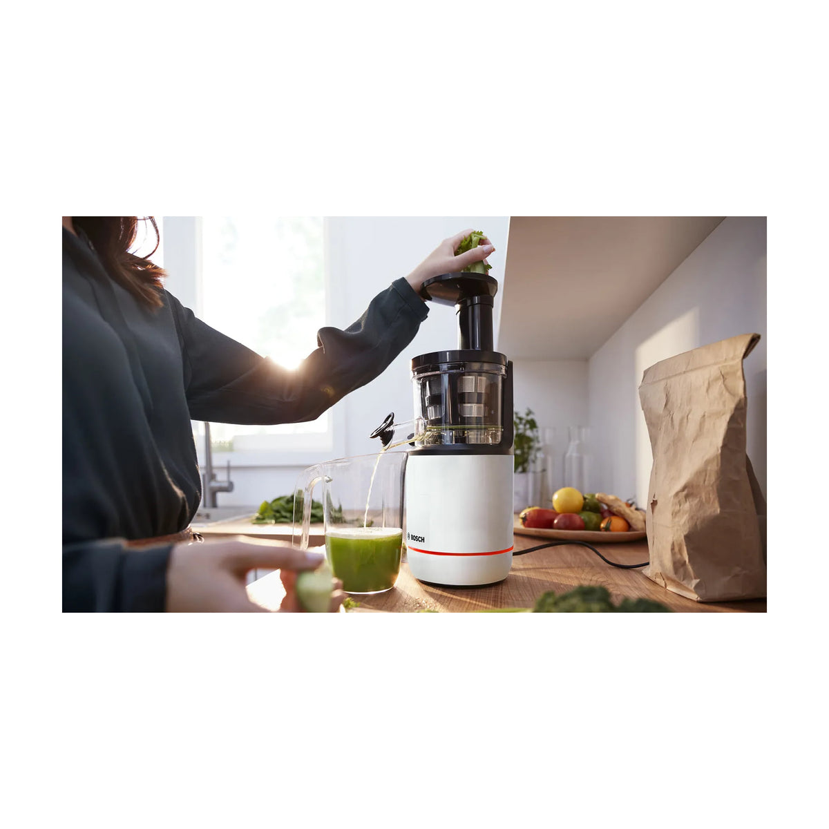 Licuadora Bosch MESM500W VitaExtract de prensado en frío, 150 W