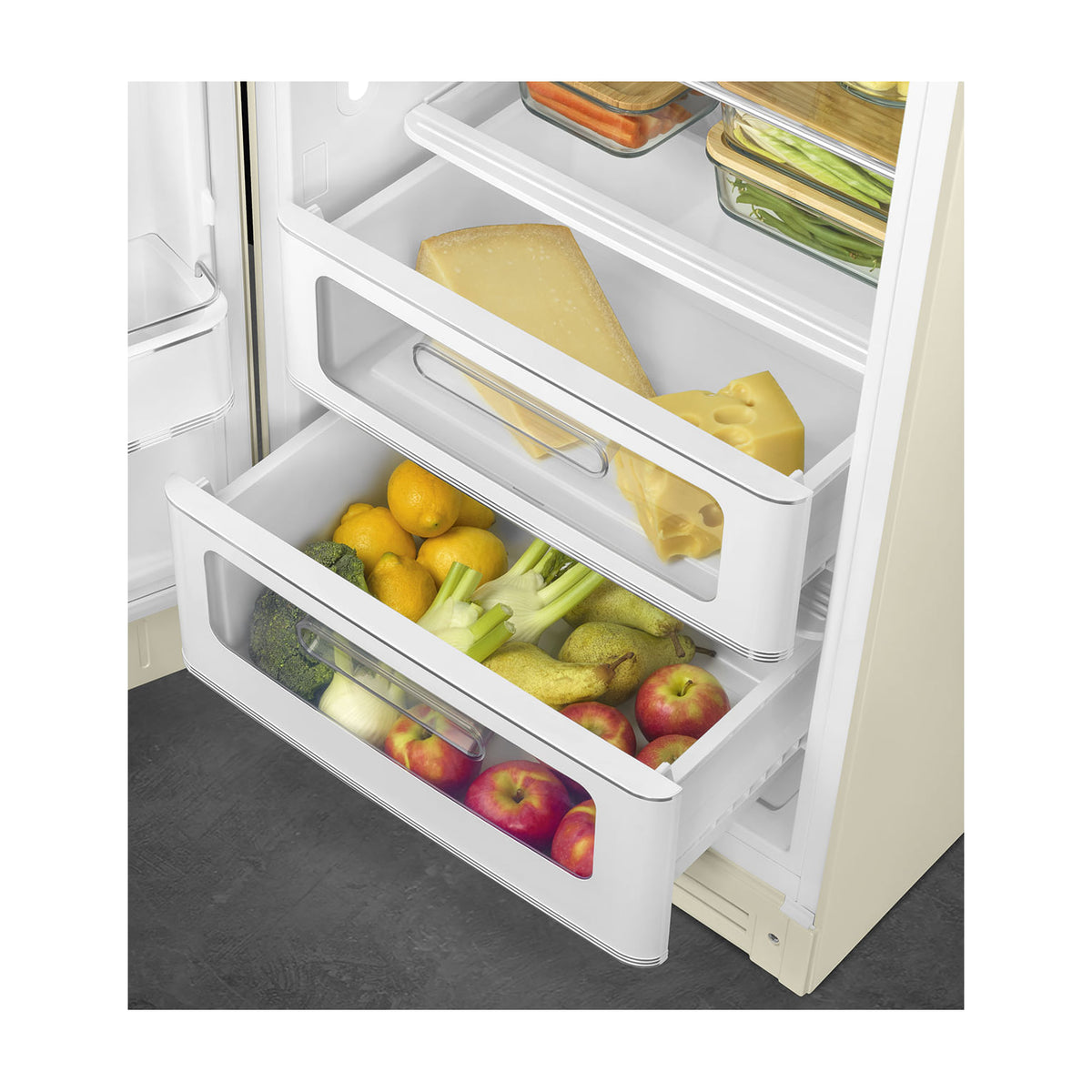 Frigorífico de una puerta Smeg FAB28LCR6 crema, 270 l, clase C