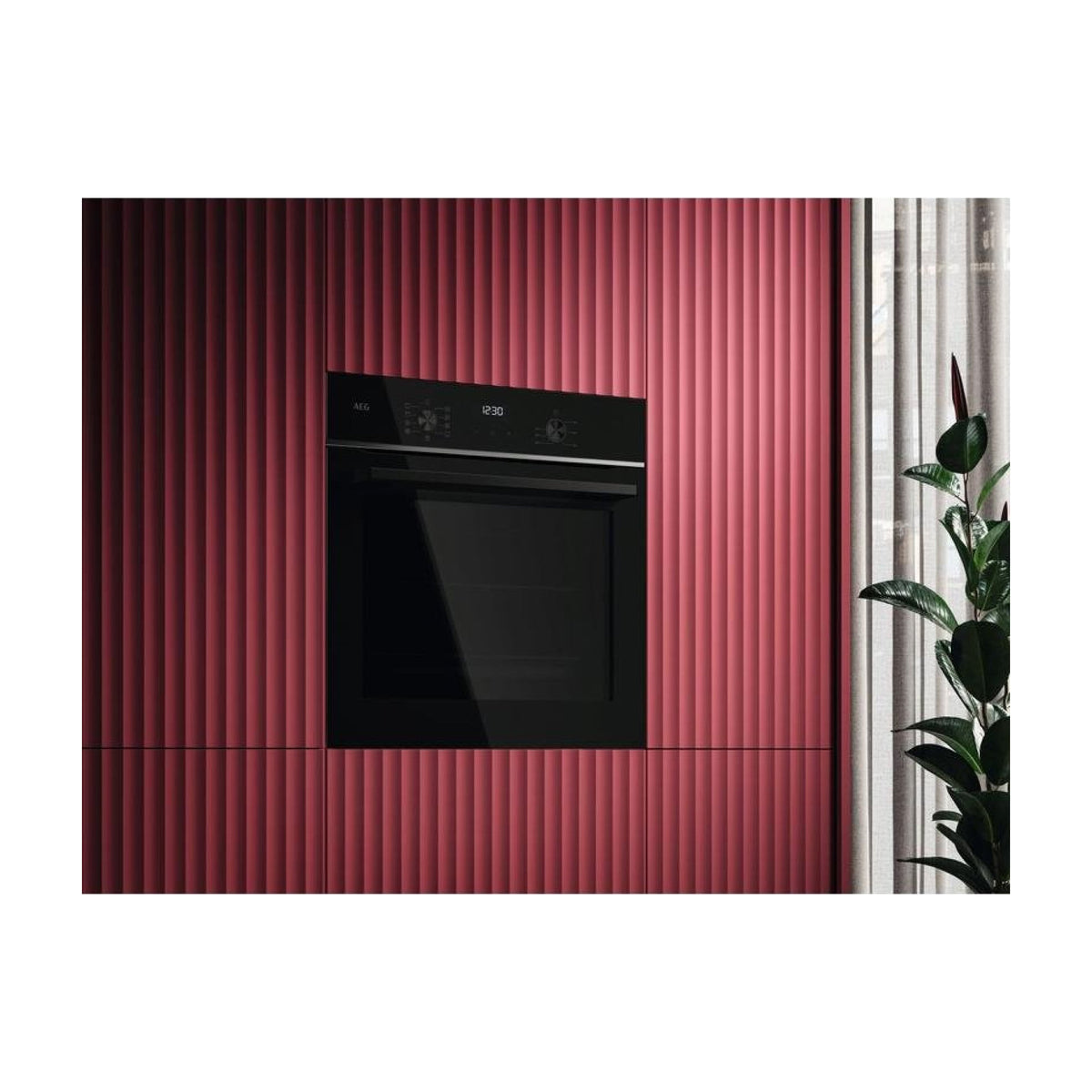 Horno multifunción AEG TU5AB21FSB de 72 l con limpieza AquaClean