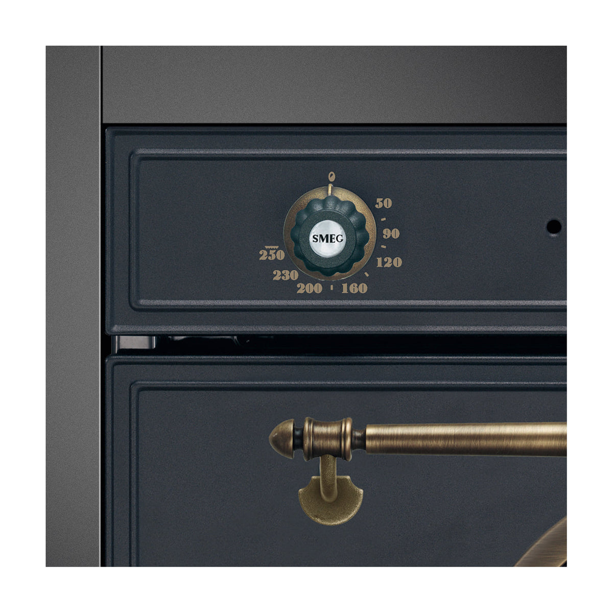 Horno multifunción Smeg SF67C1AO de 70 l con 6 funciones