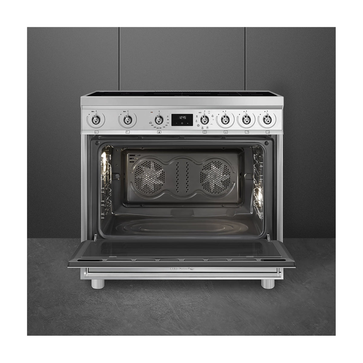 Cocina de inducción Smeg C9IMX2 con 5 zonas y horno de 115 l