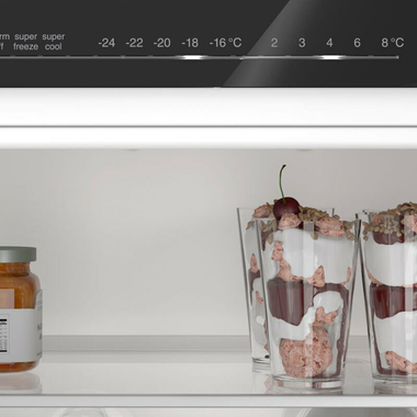 Frigorífico Combi integrable Bosch KIN96VFD0 (3)