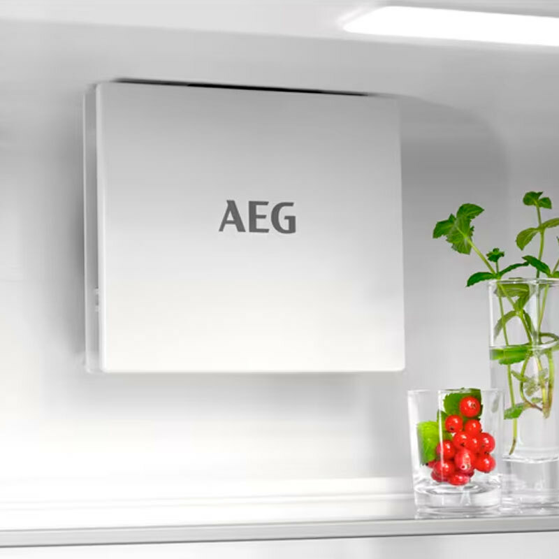 Frigorífico Combi integrable AEG OSC5D181ES (2)