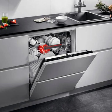 Image-template--24817302929789__image_with_text_second_qJjNtx