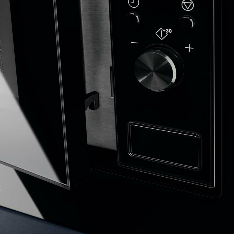 Microondas Electrolux LMS2173EMK Negro (4)