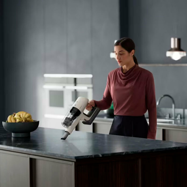 Aspirador AEG AP81UB25SH (8)