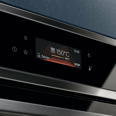 Horno Electrolux EOB8S39X Negro (5)