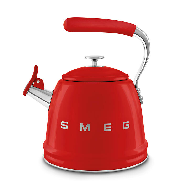 Hervidor Silbante Smeg WKF01RD Rojo (2)