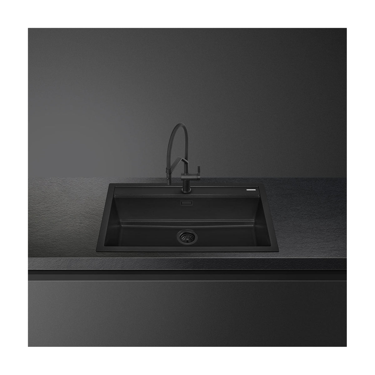 Fregadero Smeg VSGX860MN de granito compuesto, negro, una cubeta