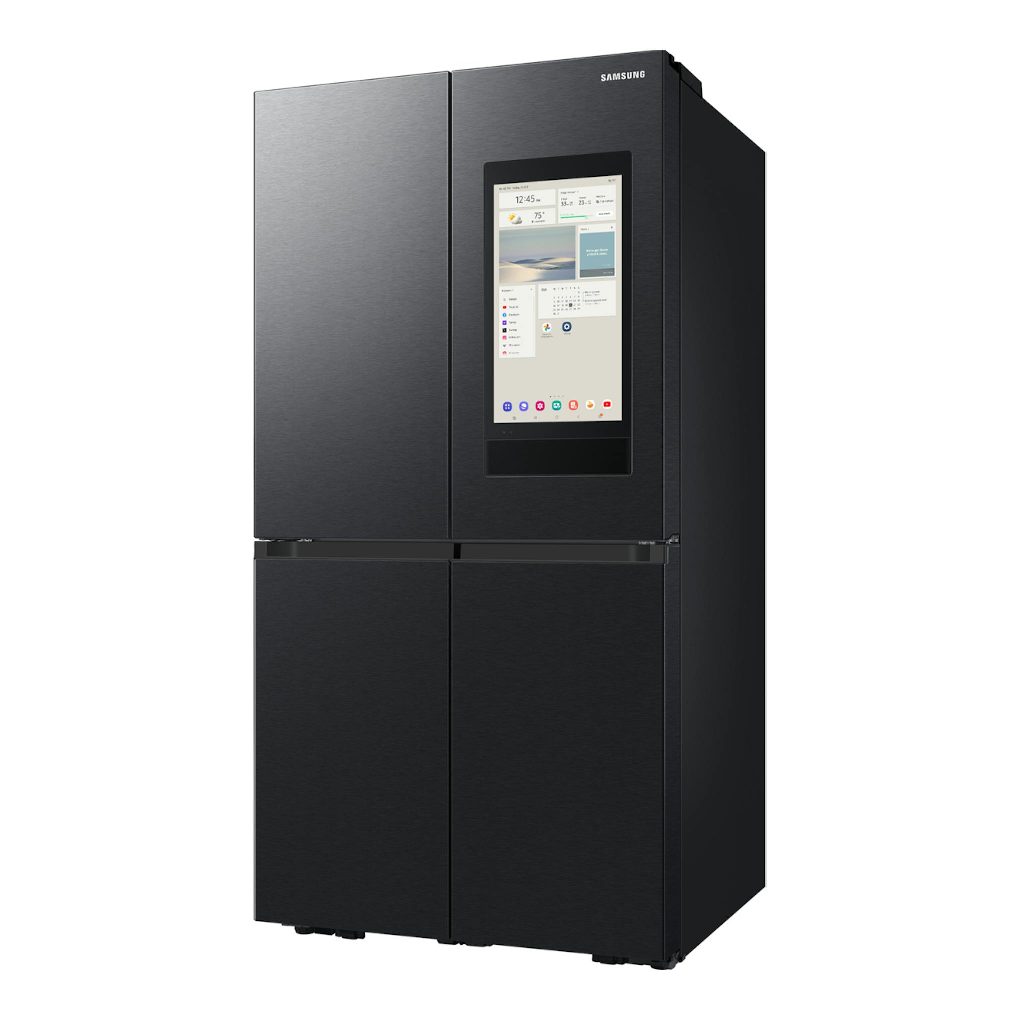 Frigorífico americano Samsung RF65DG9H0EB1EF negro, vista frontal en ángulo, con pantalla táctil en la puerta