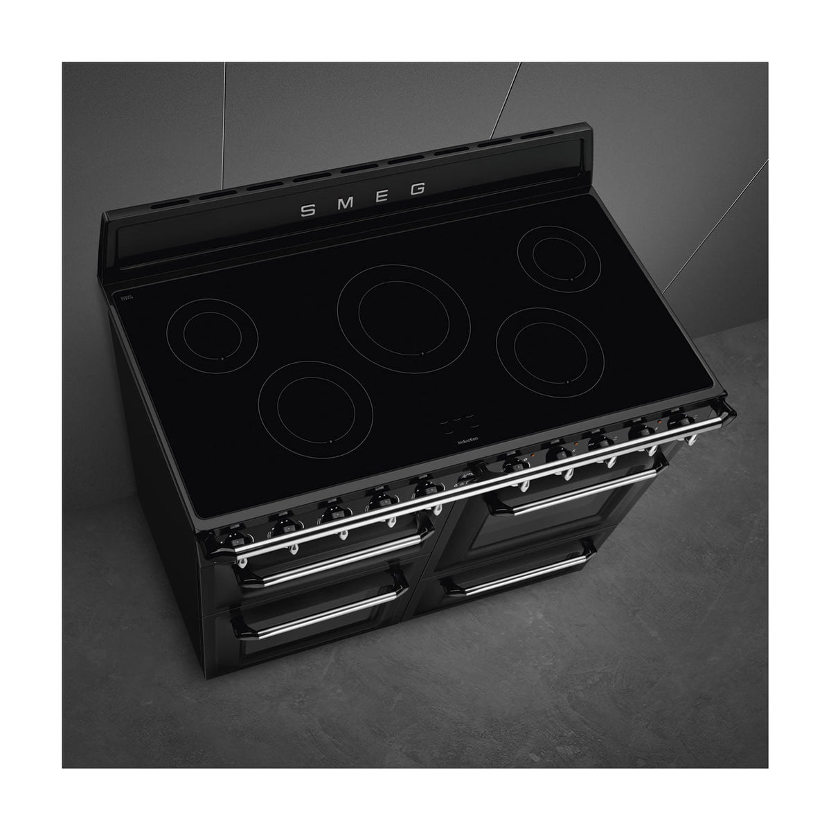Cocina de inducción Smeg TR4110IBL2, 110 cm, negra con tres hornos